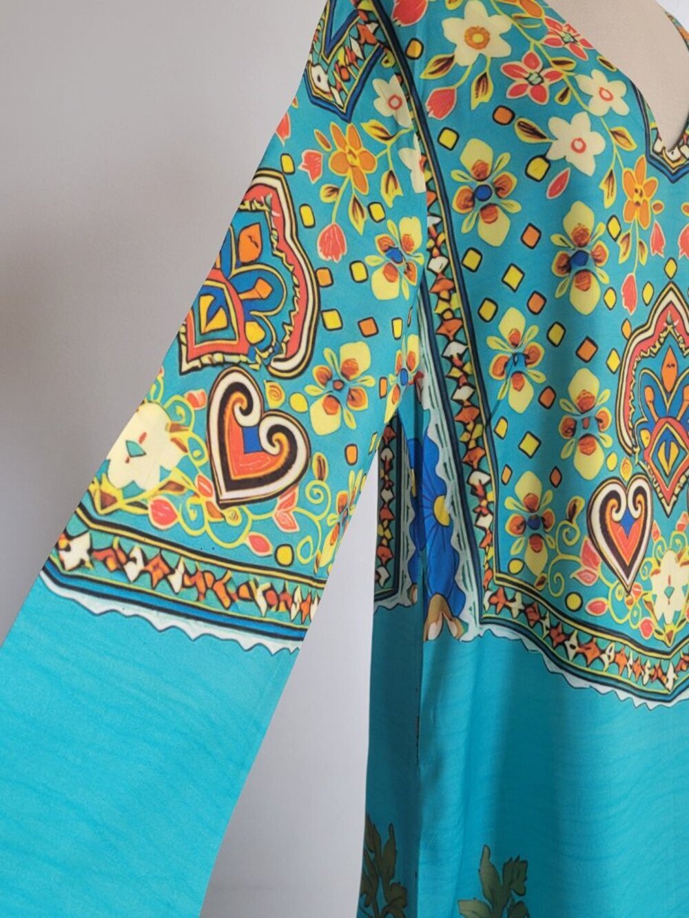 Tiana B Turquoise Paisley Print Long Sleeve Maxi Dress - Picture 10 of 16